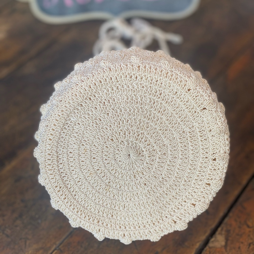 Cream Crochet Reticule Bag - Vintage-Style Drawstring Purse - Picture 8 of 8